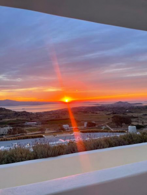 La Grande Vue-Private hilltop villas with private pools
